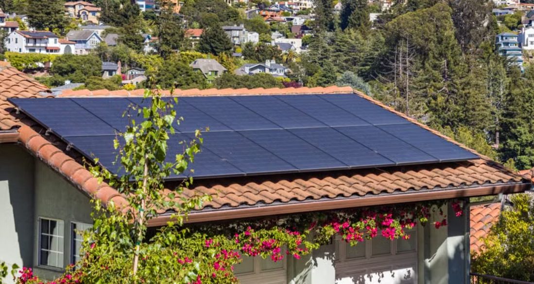 Premium residential solar array